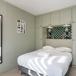 Bright Newly Refurbished