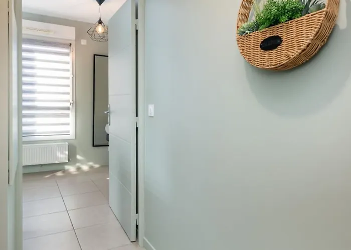 Bright Newly Refurbished Апартаменты Вийёрбан
